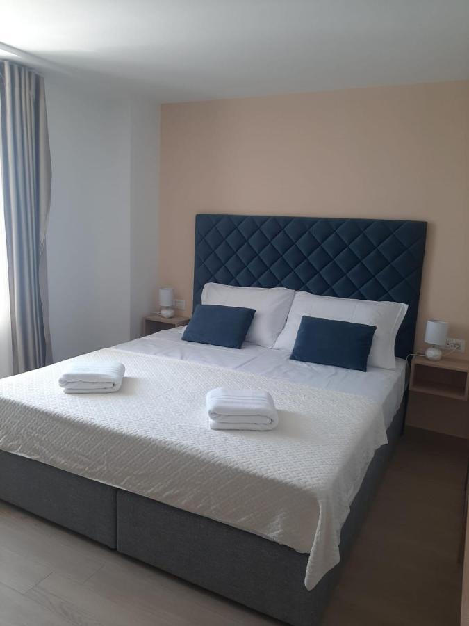 Sangulin Palace M Biograd Na Moru Eksteriør bilde