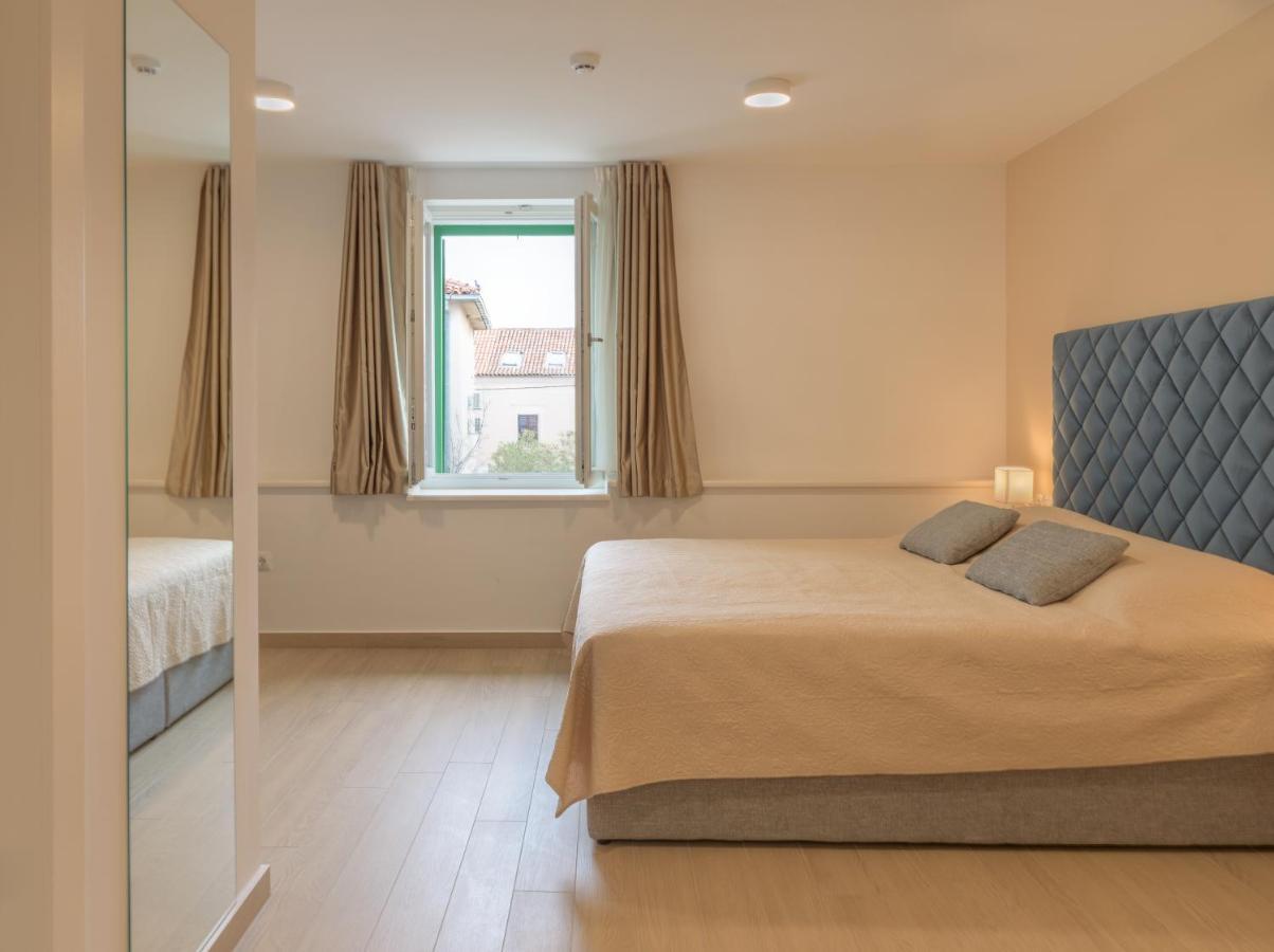 Sangulin Palace M Biograd Na Moru Eksteriør bilde
