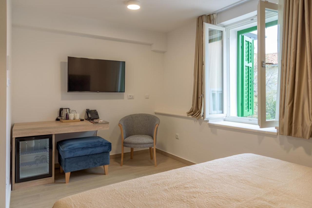 Sangulin Palace M Biograd Na Moru Eksteriør bilde